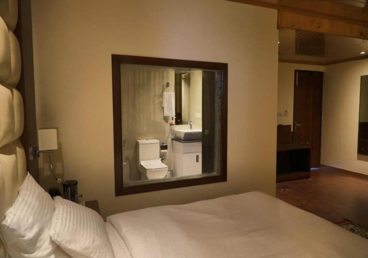 The Alpine Retreat Hotel Shimla Exterior foto